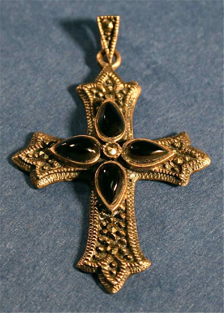 Busacca Gallery: Antique Victorian Handmade Little Silver Black Stone Cross